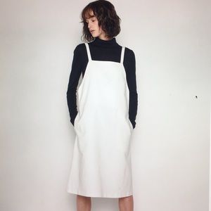White jumper dress oak + fort